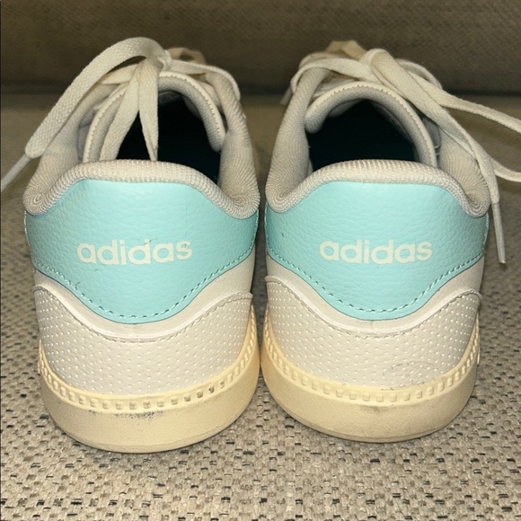 Adidas sz 8 Breaknet Sleek Sneakers Off White/Semi Flash Aqua/Warm Vanilla EUC - Picture 5 of 9